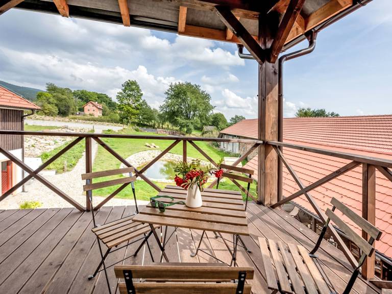 Rental apartment with terrace, BBQ & garden — photo 4