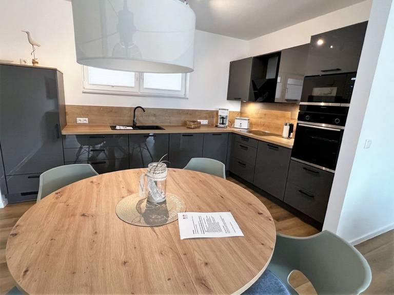 Moderne, hochwertige Ferienwohnung, Erdgeschoss, Sauna, Terrasse, strandnah — photo 3