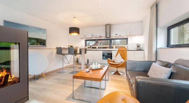 Holiday apartment with 2 rooms for 4 persons — photo 2
