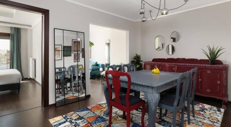 La Maison du Theatre- Panoramic View Apartment by BiNoBi! — photo 2