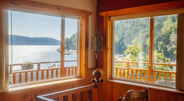Regard sur le Fjord in Saguenay, QC