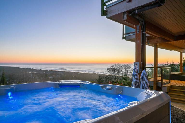 House  Cape Meares