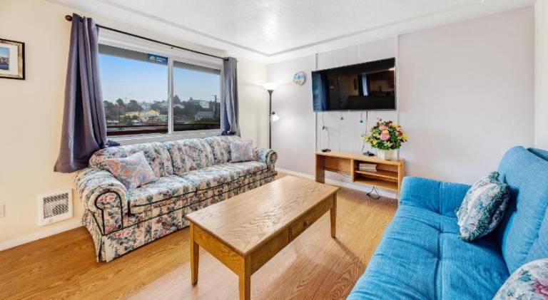 House | Beach nearby | Dogs allowed in Newport, OR