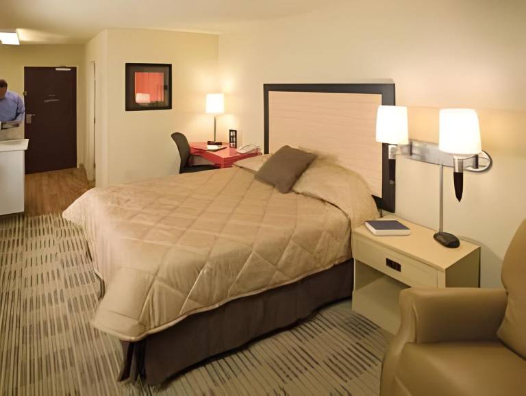 MainStay Suites Indianapolis Northwest - College Park in Marion, IN