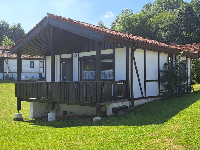 Child-friendly bungalow with pool | Dogs allowed — photo 3