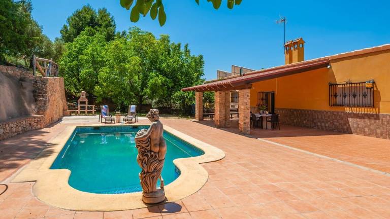 Villa  Hinojares