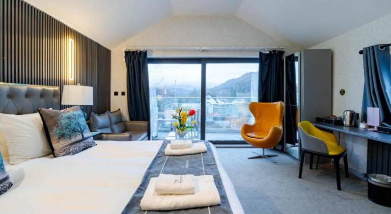 Waterhead Bath Suites in Ambleside