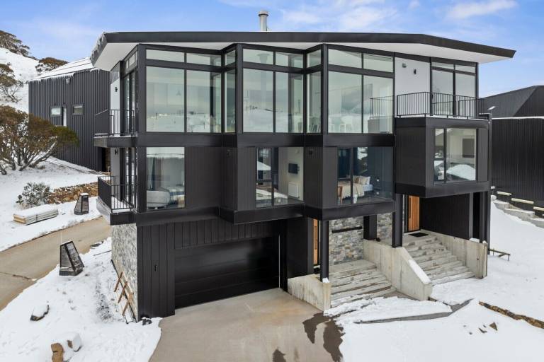 Chalet Mount Hotham Alpine Resort (Unincorporated)