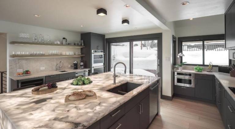 Fully equipped ample vacation home with patio, sauna & garden | Next to the ski | Perfect for remote work | Pets are welcome — photo 4