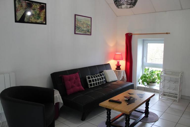 Gite with garden, barbecue & patio — photo 4