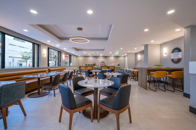 Holiday Inn & Suites Winnipeg Downtown By IHG in Winnipeg, MB