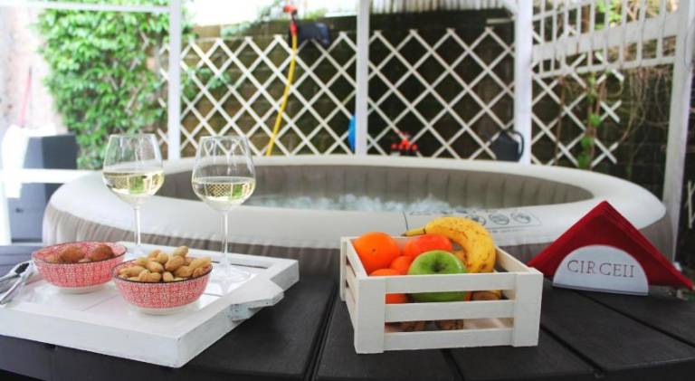Charming apartment with pool & jacuzzi | Dogs allowed — photo 5