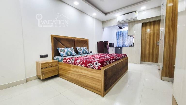 Apartment West Delhi