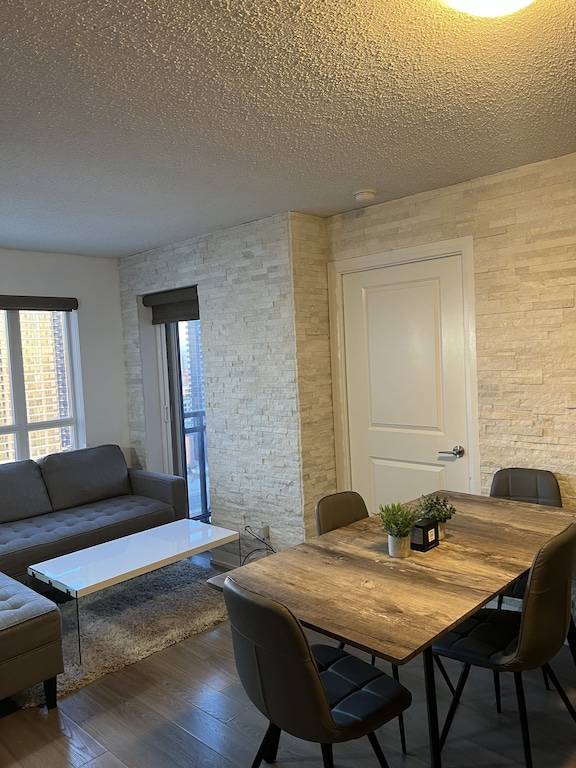 Condo  Etobicoke