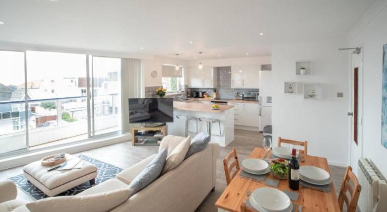 Rental apartment with 2 rooms for 4 persons — photo 3