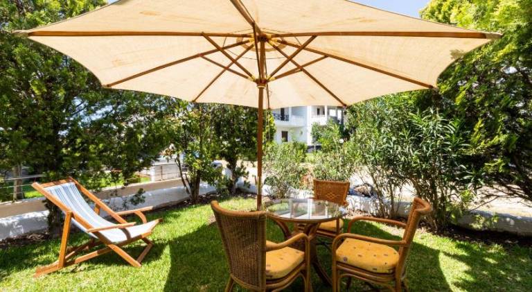 Vacation home with garden, patio & barbecue | Beach nearby | Pets are welcome — photo 5