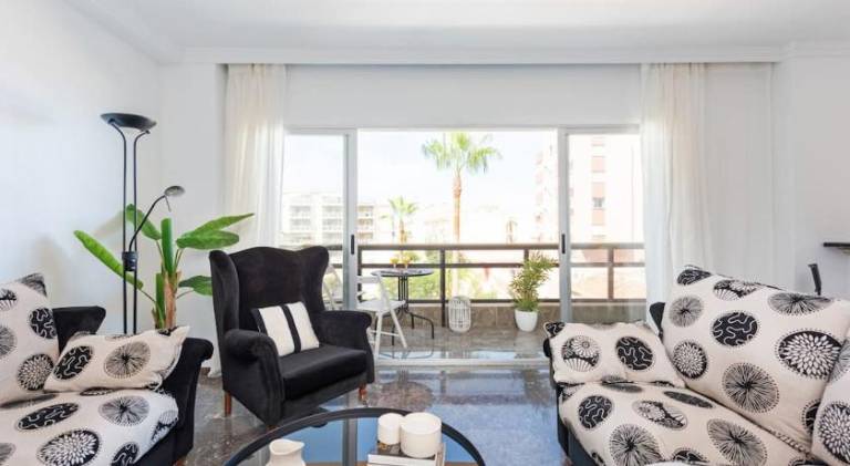 Wonderful apartment with pool | Close to the beach | Pet-friendly — photo 2