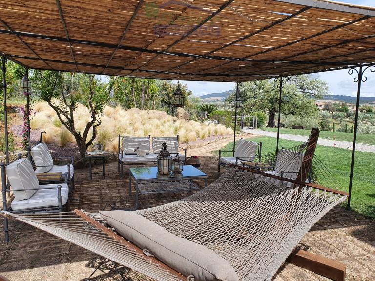 Villa with barbecue, terrace & garden | Mountain view — photo 3