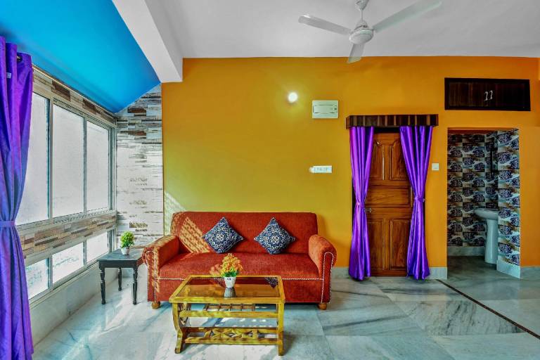 Hotel O V R Residency Near Sri Amruth Chithra Mandira