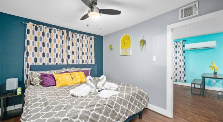 Rental apartment with 1 room for 4 persons in Houston, TX