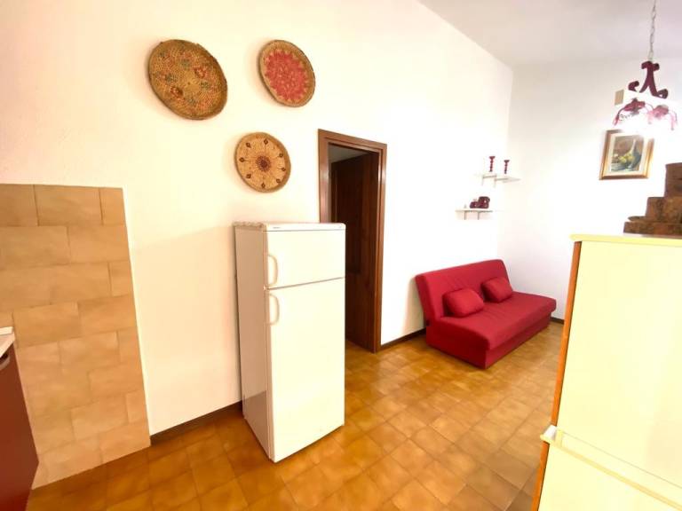 Apartment with garden — photo 3
