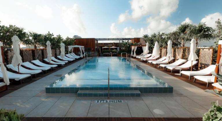The Ray Hotel Delray Beach, Curio Collection by Hilton — photo 2