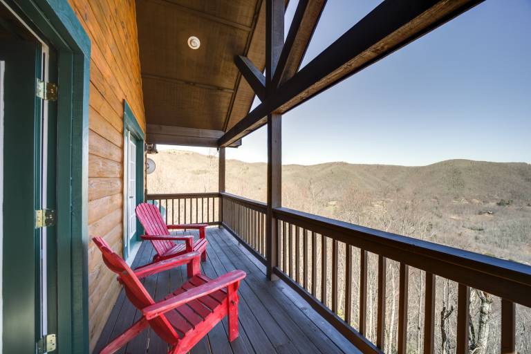 Waynesville Vacation Rental w/ Mountain Views! — photo 2