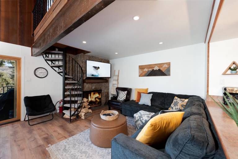 Pet Friendly Condo at Purgatory - Great Views and Deck — photo 5