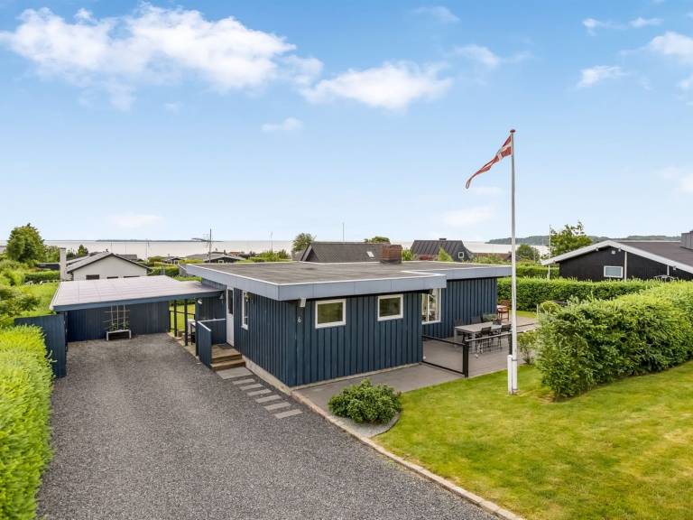 Ferienhaus  Sjølund