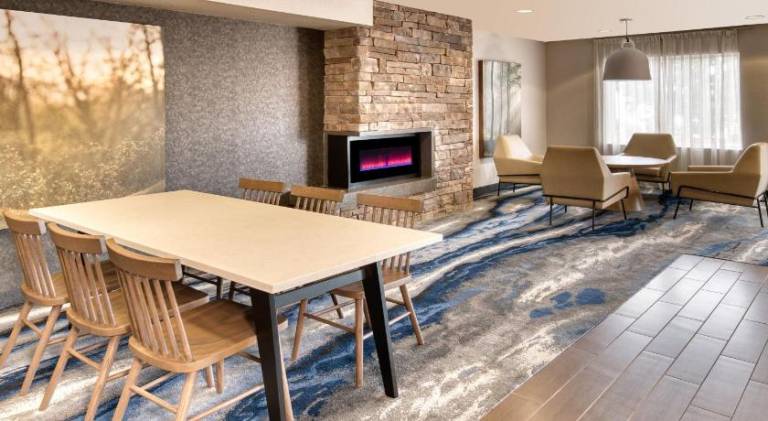 Fairfield by Marriott Inn & Suites Toronto Brampton — photo 2