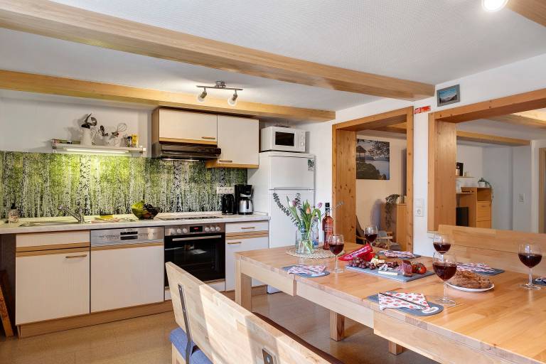 Family-oriented rental apartment with patio, garden & grill | Garden view | Pet-friendly — photo 5