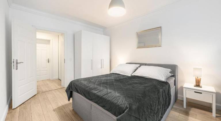 Apartment with 2 rooms for 7 persons in Berlin