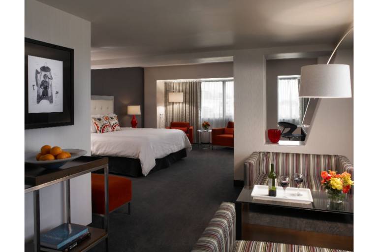PS Patron King Suite in Tacoma, WA