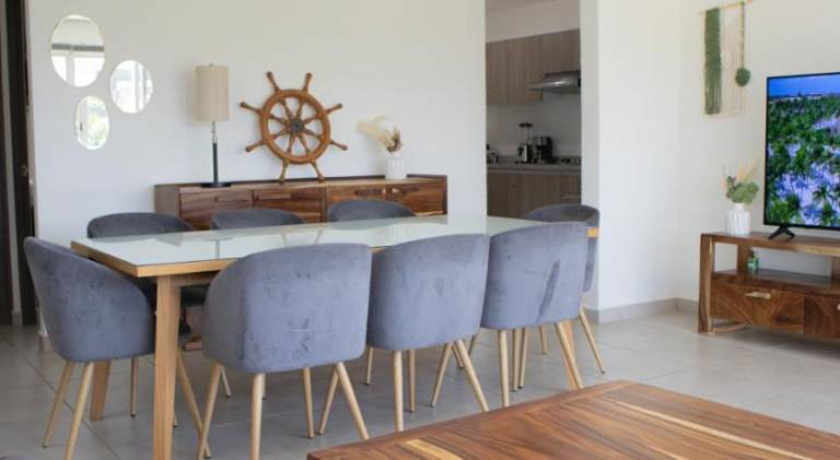 Holiday apartment with pool — photo 2