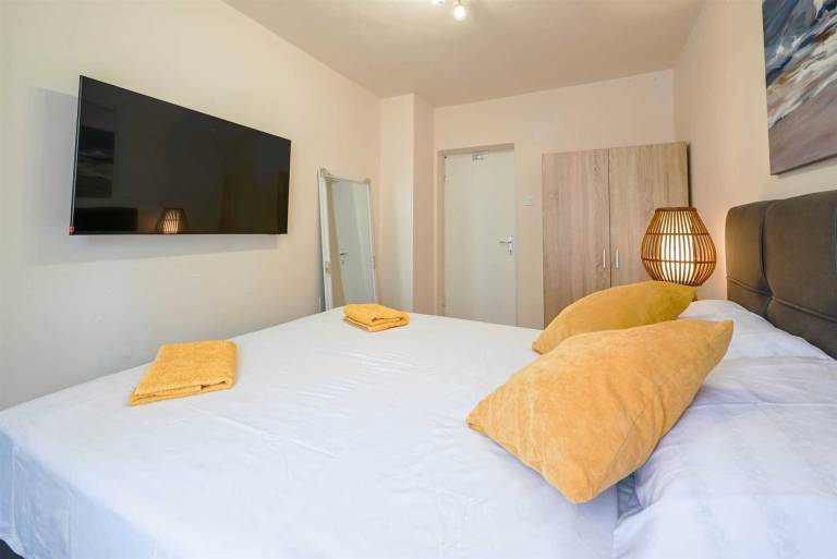Charming rental apartment with terrace | Pets allowed — photo 2