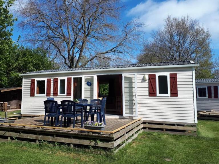 Bungalow