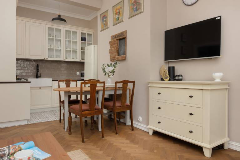 Child-friendly lovely rental apartment | Next to Palace of Culture and Science | Pets are welcome — photo 3