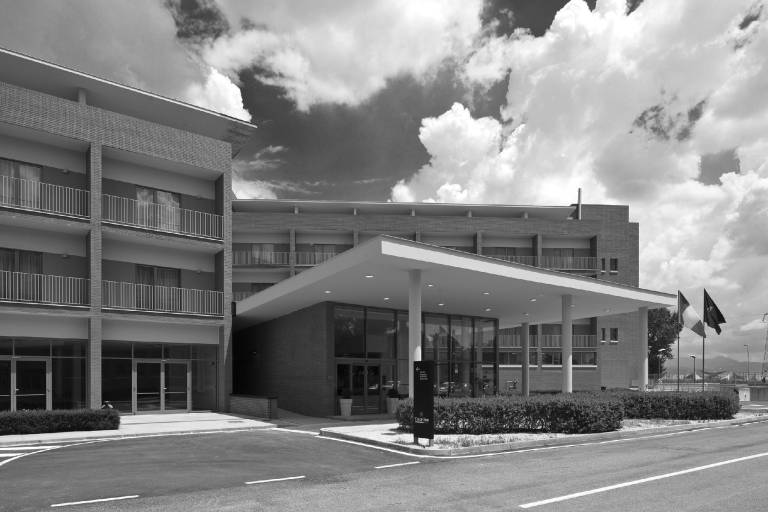 Inn Naples Airport — photo 4