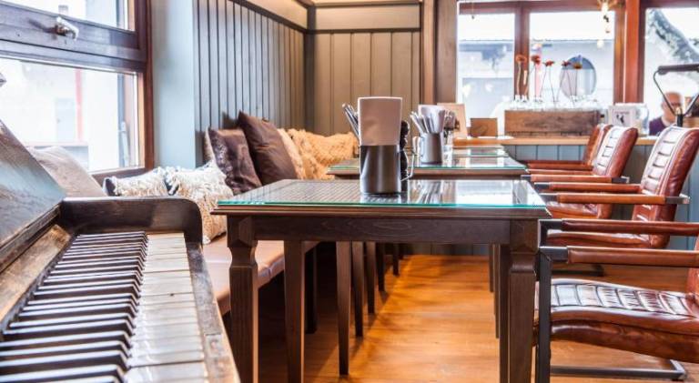Hafen 17 Hotel Kuche Bar — photo 4