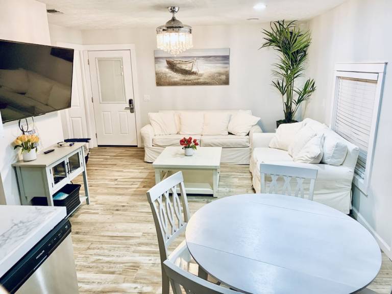 Cottage Seacrest