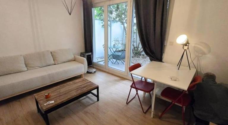 Apartment with 1 room for 4 persons — photo 2