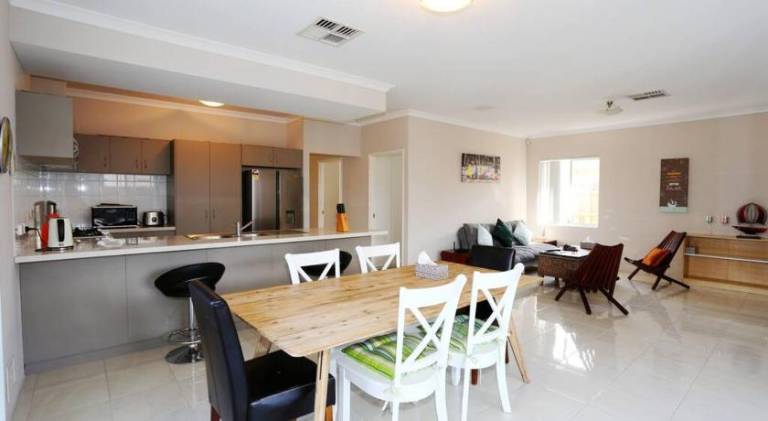 120 m&sup2; Ferienwohnung