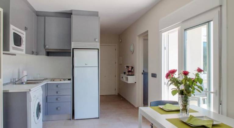 Rental apartment with pool — photo 2