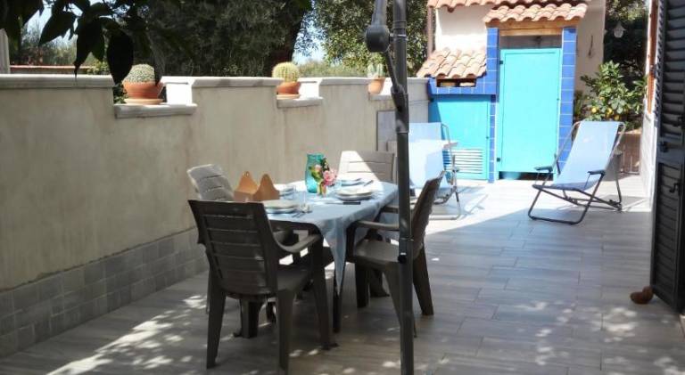 Apartment with grill, yard & terrace | Next to the beach | Pets are welcome — photo 3