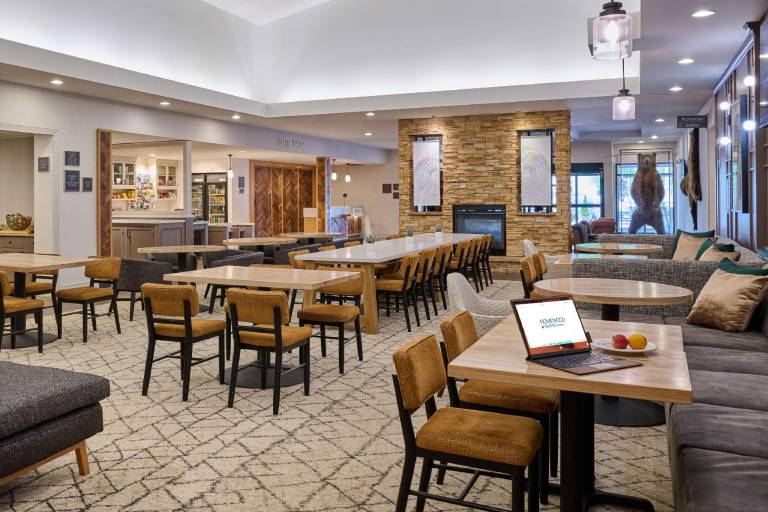 Homewood Suites by Hilton Anchorage — photo 2