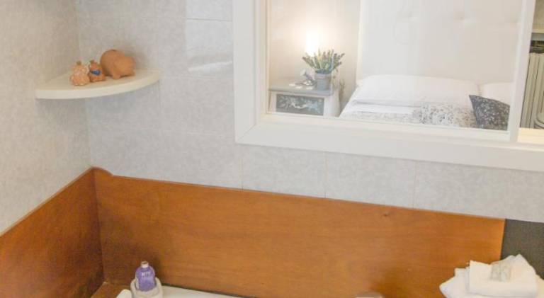 Serviced apartment with garden | Beach nearby | Pets allowed — photo 4