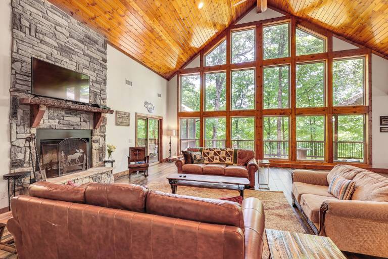 Cabin  Broken Bow