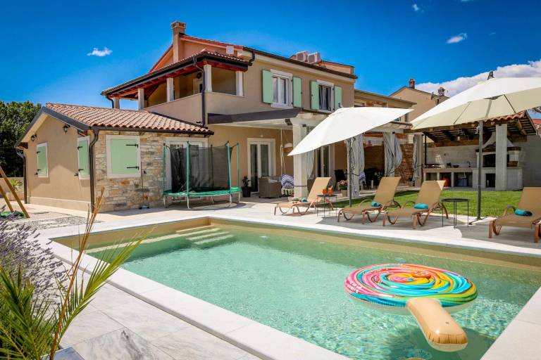 Villa  Bale