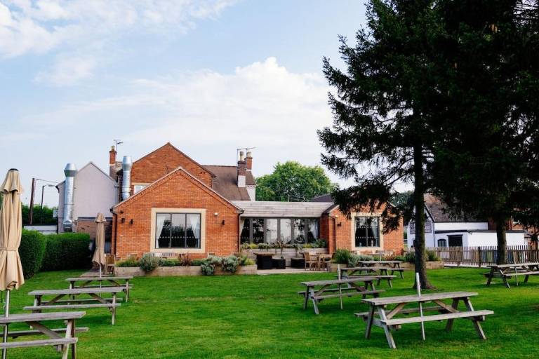 The Saracens Head