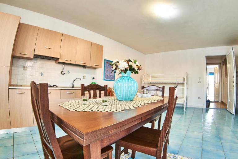 Holiday apartment with 1 room for 6 persons — photo 5